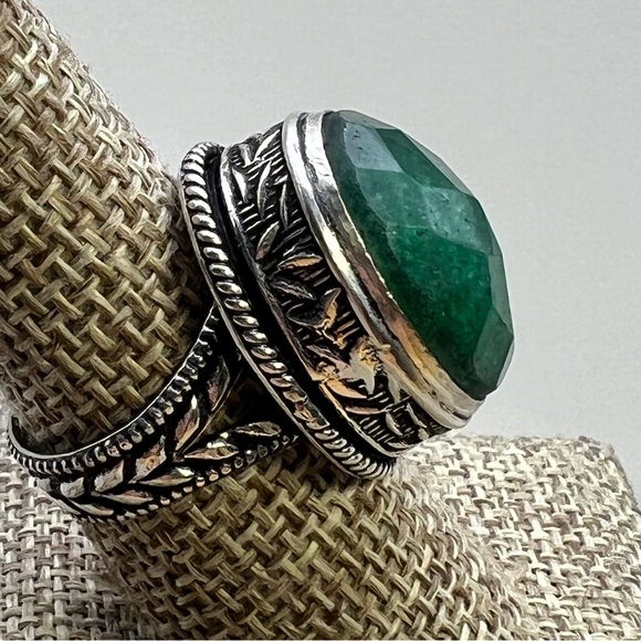 New Faceted Enhanced Emerald Stone Silver Overlay Ring Size 8 - Picture 8 of 9